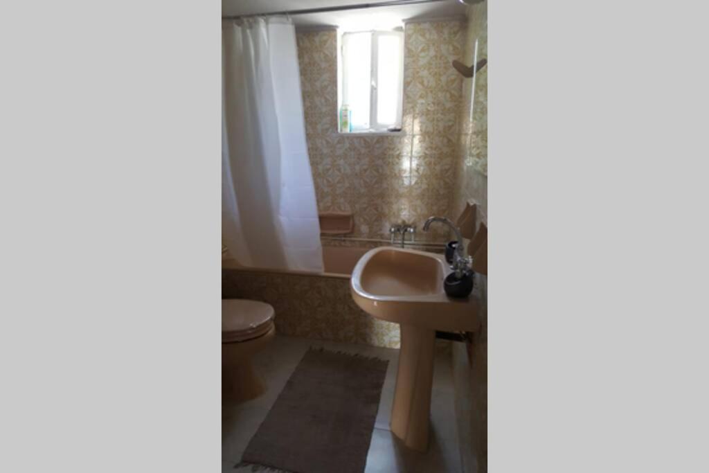Ευρύχωρο Σπίτι Στην Πάτρα Apartment Ngoại thất bức ảnh